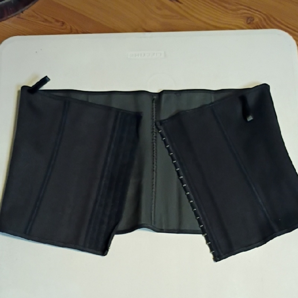 Black Waist Compression Cincher Corset